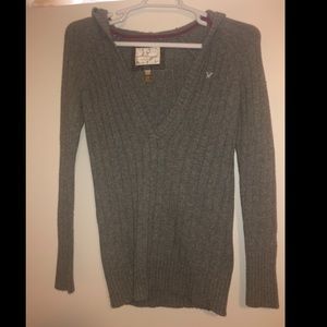 Hooded V neck sweater